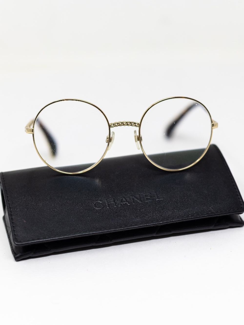 Chanel 2186 Oversize Round Lens Chain Link Gold Metal Magnifying Reading Glasses